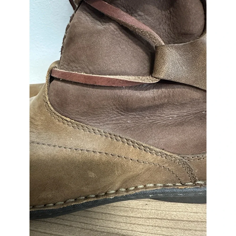 Ugg Australia Leather Boots Womens Size 9 Sheepskin Brown